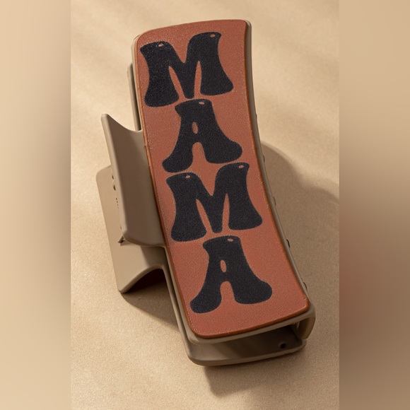 Brown MAMA hair clip - Picture 1 of 3